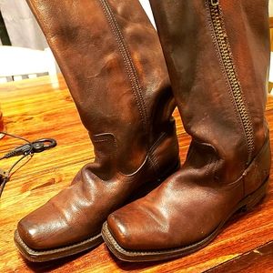 Frye outside zip boots